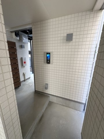 ホワイトパレット品川二葉Ⅱのエントランス