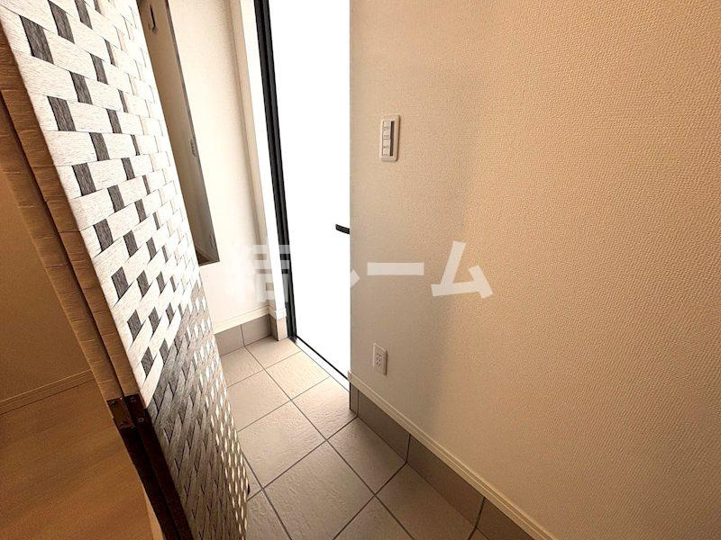 練馬区南田中２丁目のアパートの玄関