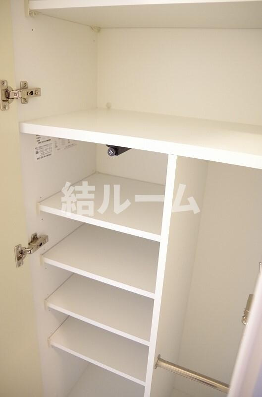 文京区西片１丁目の賃貸マンションの玄関