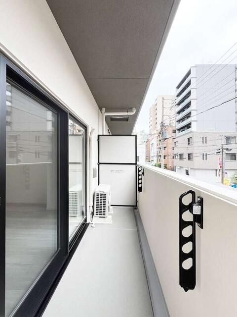 Ｓ－ＲＥＳＩＤＥＮＣＥ浅草ｃｌａｒｉｔｙのバルコニー
