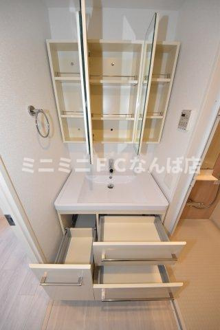 セレニテフラン難波
