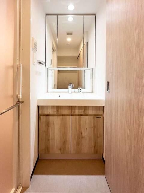Ｓ－ＲＥＳＩＤＥＮＣＥ浅草ｃｌａｒｉｔｙの洗面所