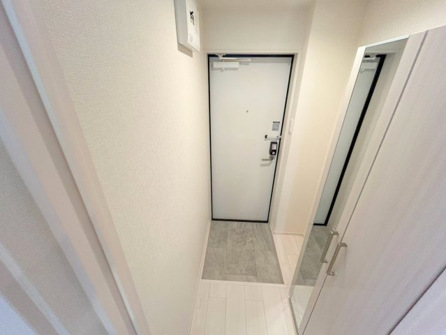 ジュラント淡路の玄関