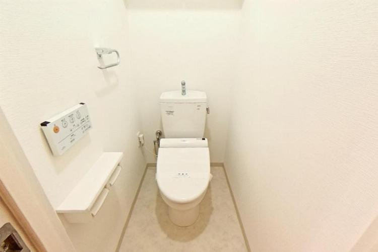 ポレスター越前町のトイレ