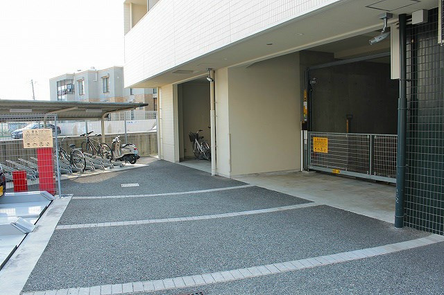 【駐車場】パークフラッツ緑地公園