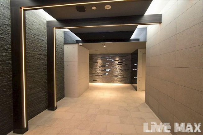 【エントランス】S-RESIDENCE堺筋本町Uno