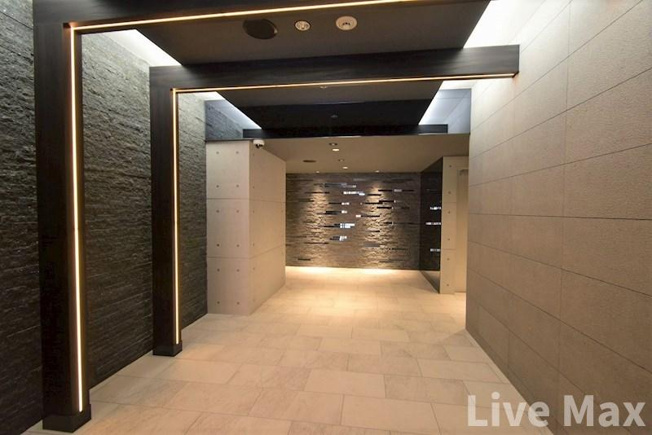 【エントランス】S-RESIDENCE堺筋本町Uno