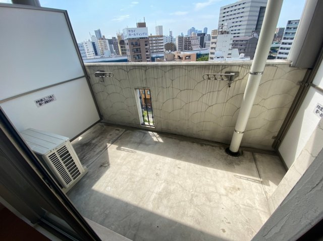 鶴舞パークヒルズ　名古屋市賃貸　仲介手数料無料のバルコニー
