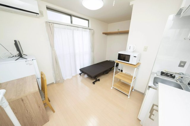 AP375 パレス向ヶ丘 101の洋室|



