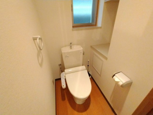 SA196 SA-クロス淀屋橋1のトイレ|





