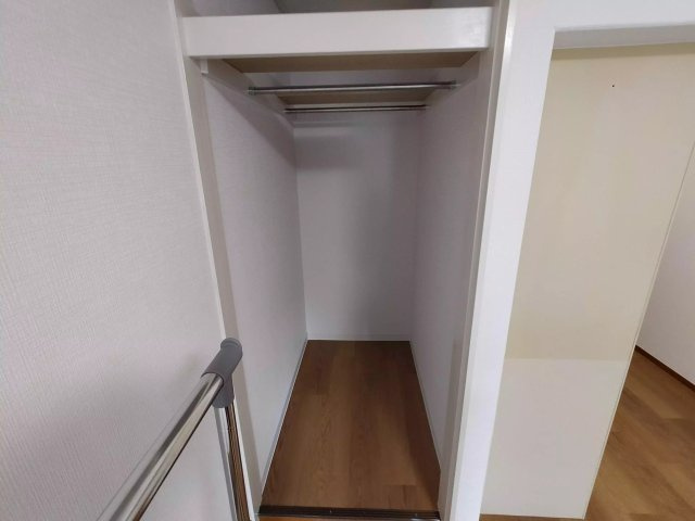 AP213 第5セントラルコーポ岸谷 202の収納|




