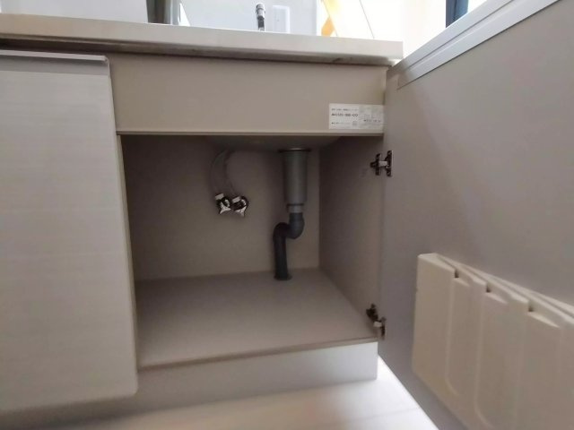 AP208 Apartmenthouse 足立舎人 104の収納|




