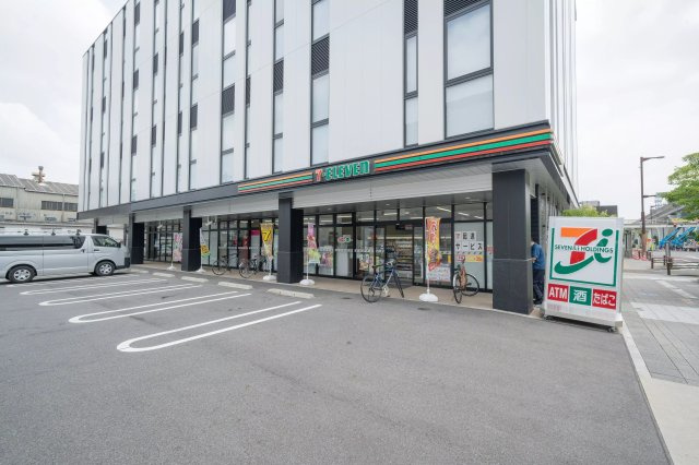 SA239 SA-クロス大曽根1の外観|





