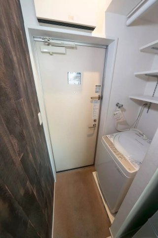 AP225 Apartmenthouse足立舎人 203の玄関|




