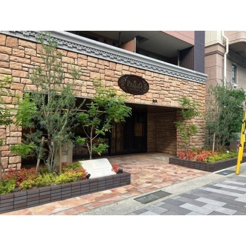 プレジオ西宮今津のエントランス