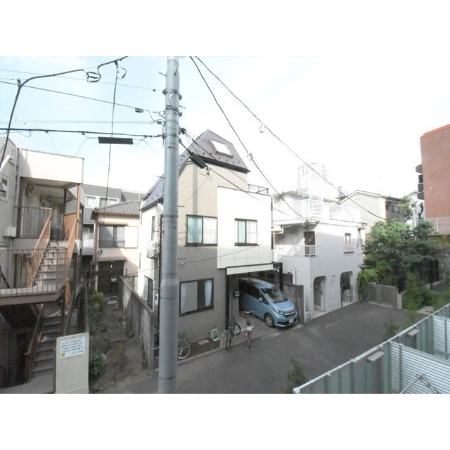 ルネサンスコート新宿余丁町の展望