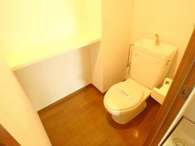 トイレ内までもゆとりのスペース♪