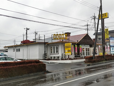 ココス川越的場店まで300ｍ