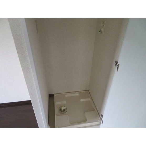 【その他】 | いずみマンション | 室内洗濯機置き場