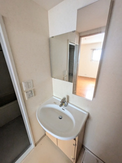 ※クリーニング前の参考写真です