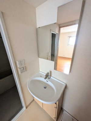 ※クリーニング前の参考写真です