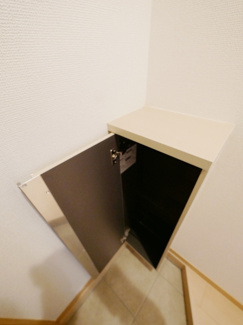 【玄関】