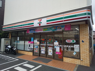 セブンイレブン北区岩淵北本通り店まで400ｍ