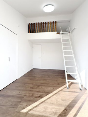 【寝室】材木座一丁目戸建