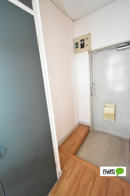 アトレシティーパレスの玄関