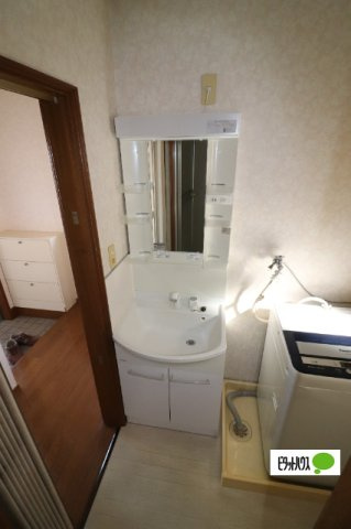 本町山岸ハイツの洗面所