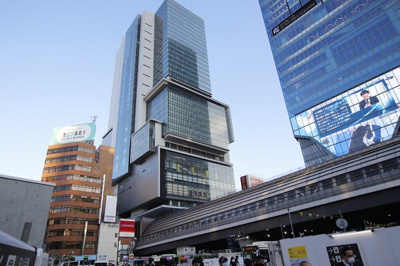 渋谷ヒカリエまで100ｍ