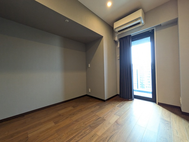 ★8帖の洋室★
