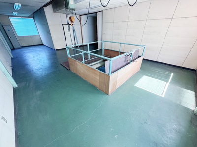 【内装】石元町倉庫