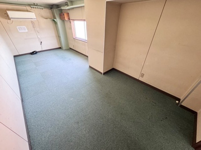 【内装】石元町倉庫
