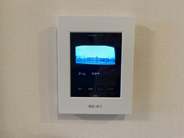 フィールド　ストーンの内装|カメラ付きモニターホン