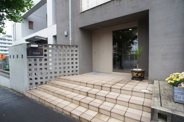 VIVACEのエントランス