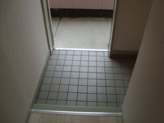 エスポワール滝の水の玄関|玄関（イメージ）