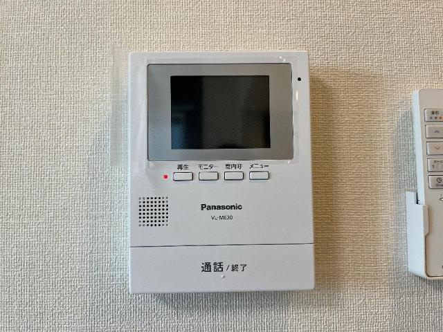 ディアバルドの内装|カメラ付インターホン