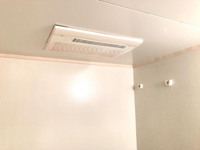 コンフォール前田Ⅲのその他|浴室乾燥機