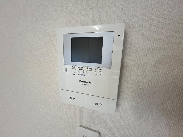 エバーラスティングバンズの内装|カメラ付インターホン