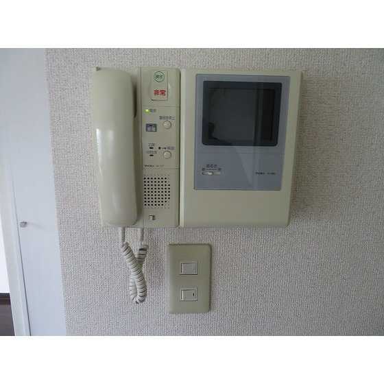 いずみマンションのその他|モニター付きインターホン
