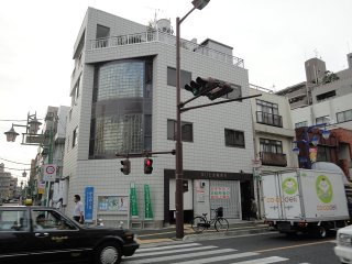 サンライズ西川口の周辺|川口仁志郵便局まで156ｍ