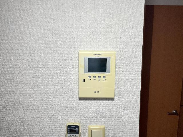 ヒールコートⅠの内装|カメラ付インターホン
