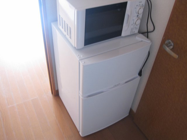 レオパレス五本松のその他|冷蔵庫、電子レンジ