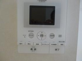 エスペラントの設備|・快適な暮らしを守るＴＶモニター付