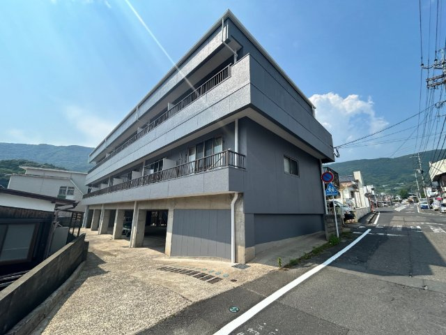 黒髪ハイツ