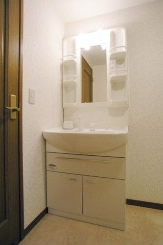 フォンテーヌの独立洗面台