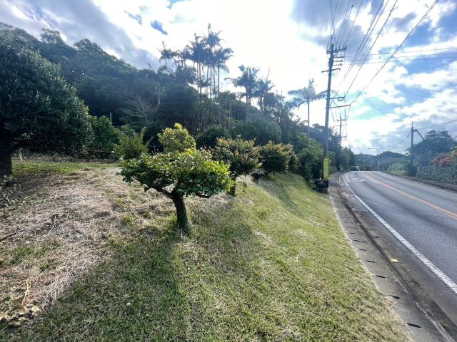 本部町北里の周辺