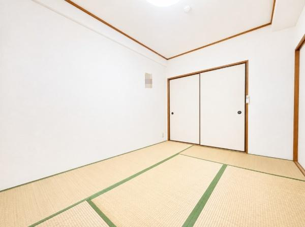ヴィルヌーブ門真  中古 マンションの和室