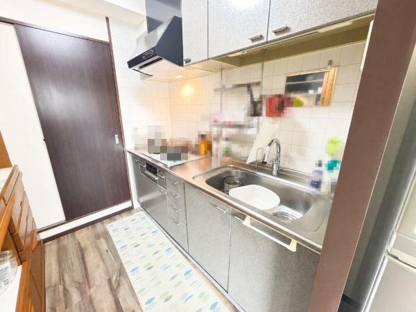 ヴィルヌーブ門真  中古 マンションのキッチン